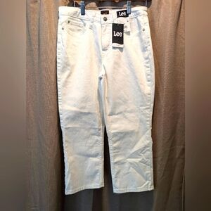 NWT-Women's Lee Capri Jeans